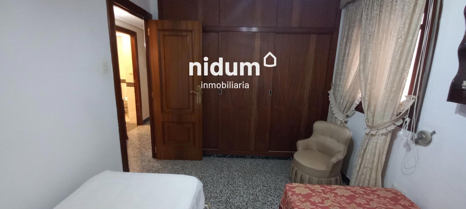 4 bedroom Flat for sale in Xativa - € 185,000 (Ref: 9496663)