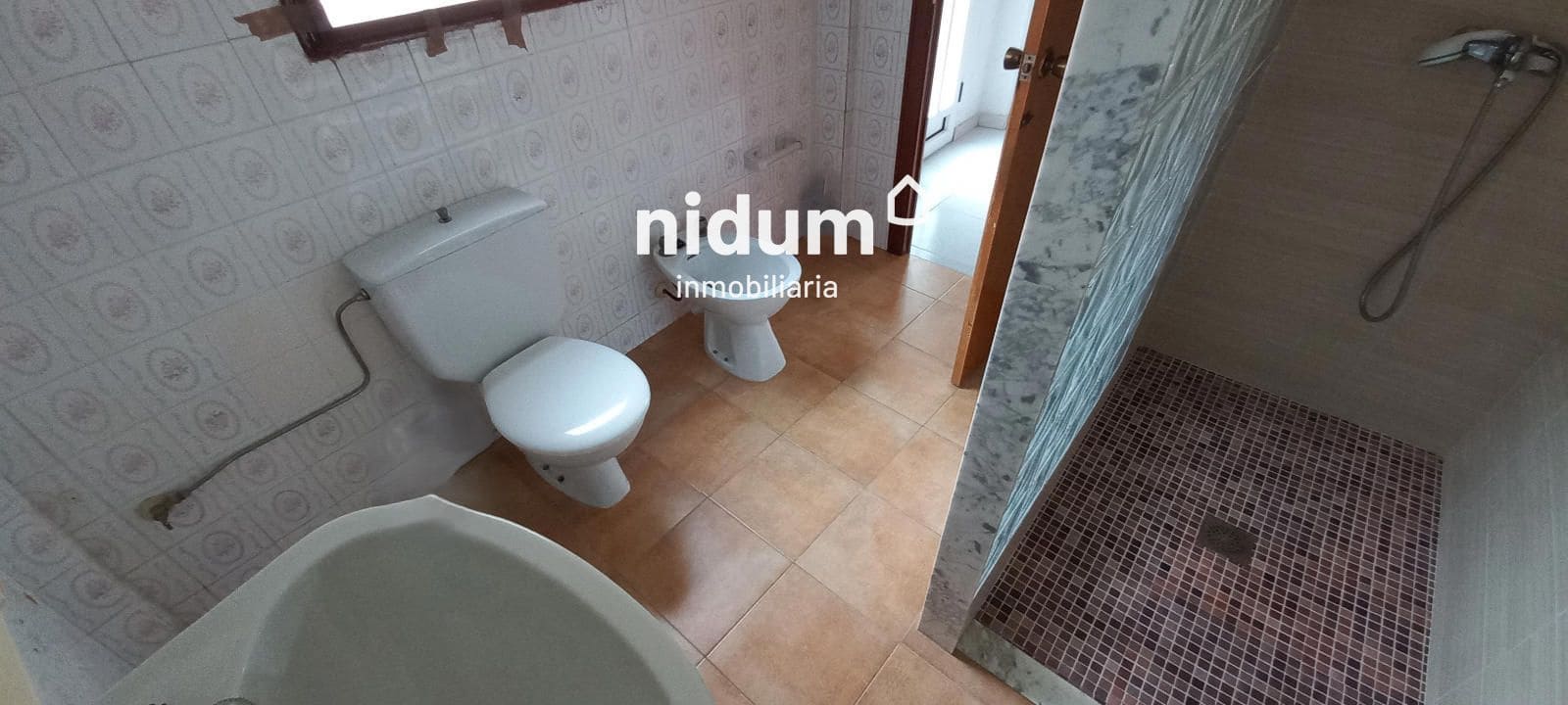 6 bedroom Villa for sale in Xativa - € 94,000 (Ref: 9542581)