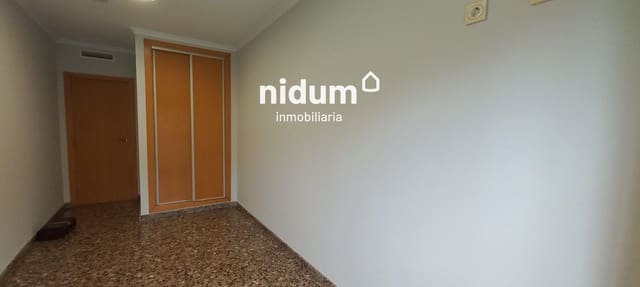 3 makuuhuone Asunto myytävänä paikassa Xàtiva mukana 
autotalli - 235 000 € (Ref: 9606505)