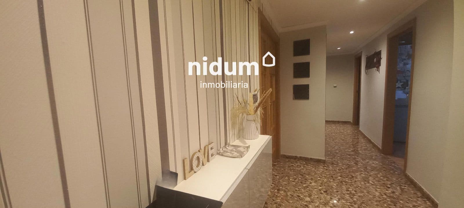 3 makuuhuone Asunto myytävänä paikassa Xativa mukana 
autotalli - 165 000 € (Ref: 9613894)