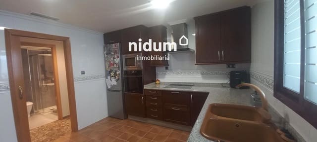 3 makuuhuone Asunto myytävänä paikassa Xàtiva mukana 
autotalli - 165 000 € (Ref: 9613894)