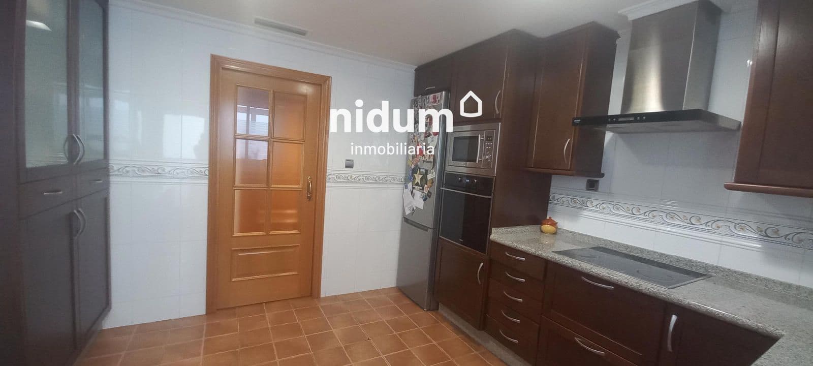 3 makuuhuone Asunto myytävänä paikassa Xativa mukana 
autotalli - 165 000 € (Ref: 9613894)