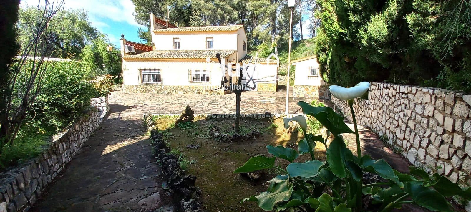 4 slaapkamer Villa te koop in Xativa met zwembad - € 300.000 (Ref: 9666744)