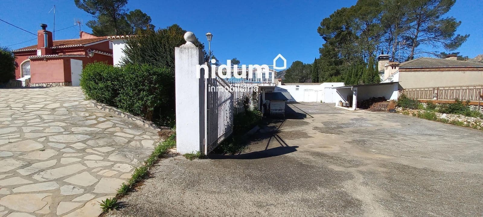 4 bedroom Villa for sale in Xativa with pool - € 405,000 (Ref: 9699304)