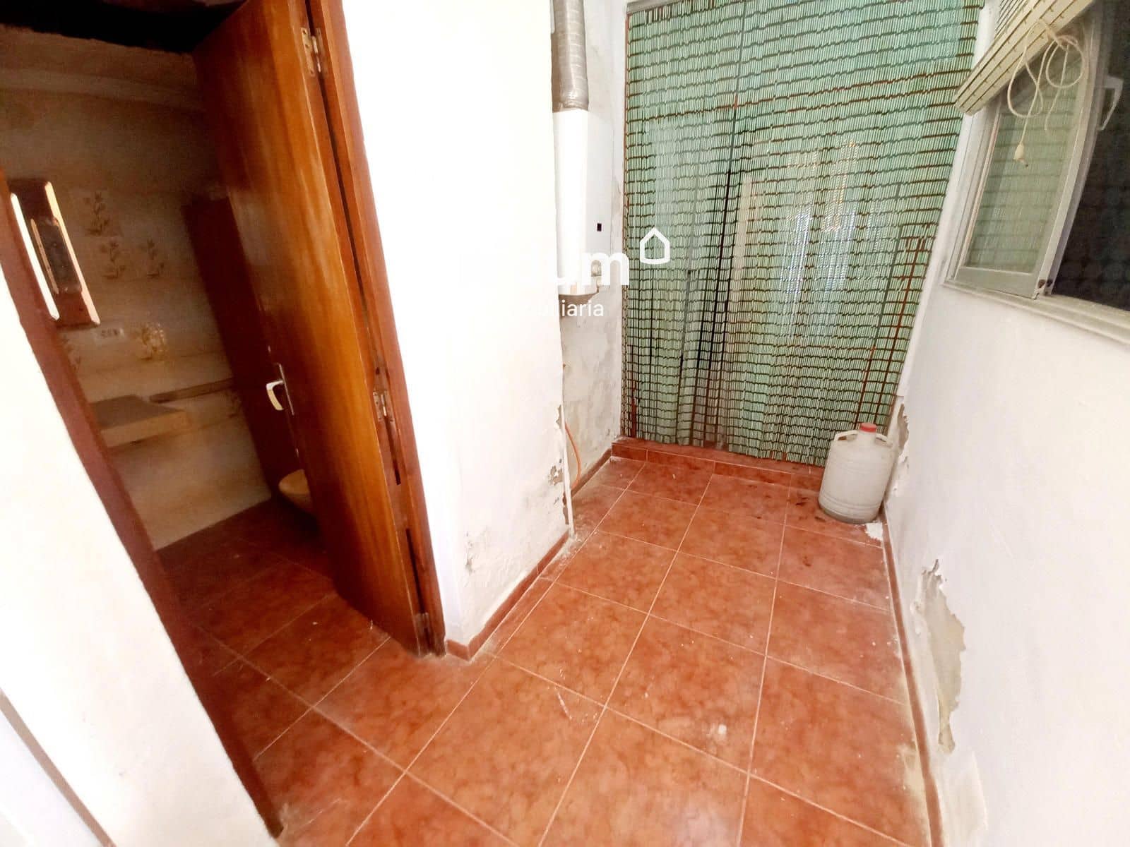 4 camera da letto Villa in vendita in Rotgla i Corbera con garage - 85.000 € (Rif: 9807309)