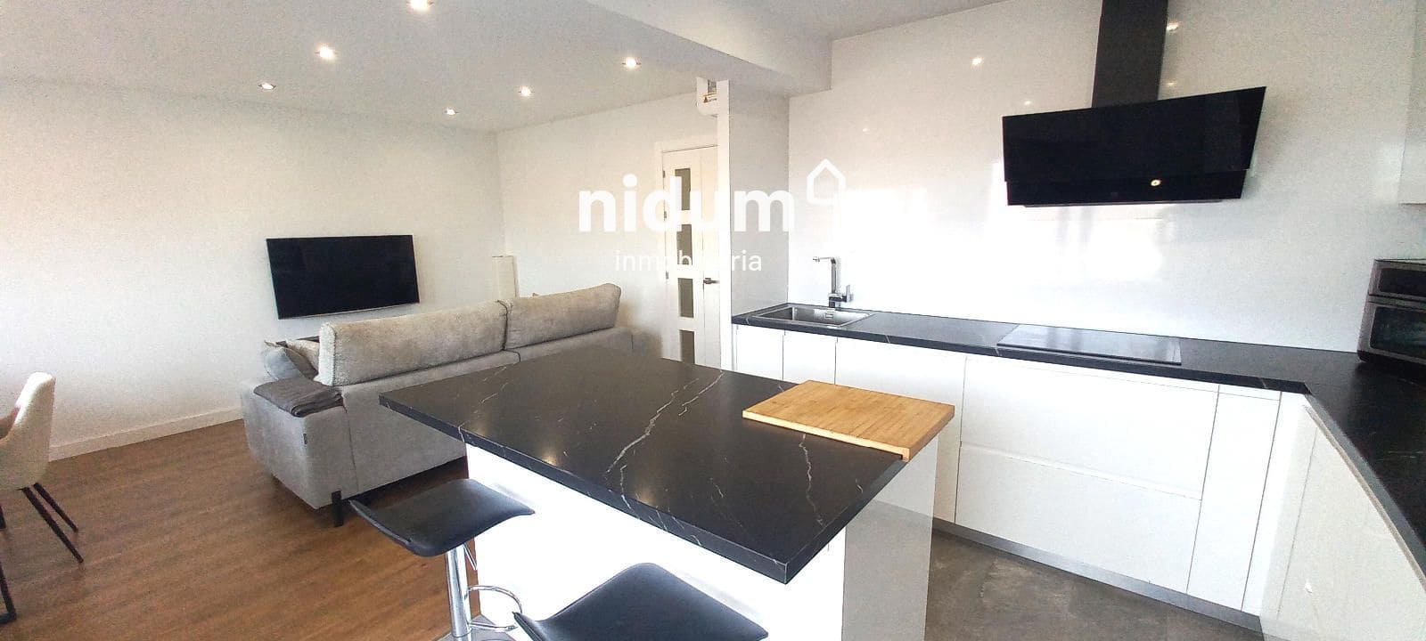 3 bedroom Flat for sale in Xativa - € 210,000 (Ref: 9810863)