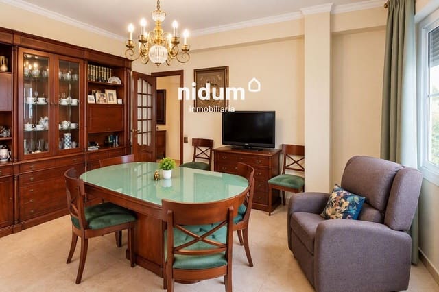 Piso de 4 habitaciones en Xàtiva en venta - 179.000 € (Ref: 9863890)
