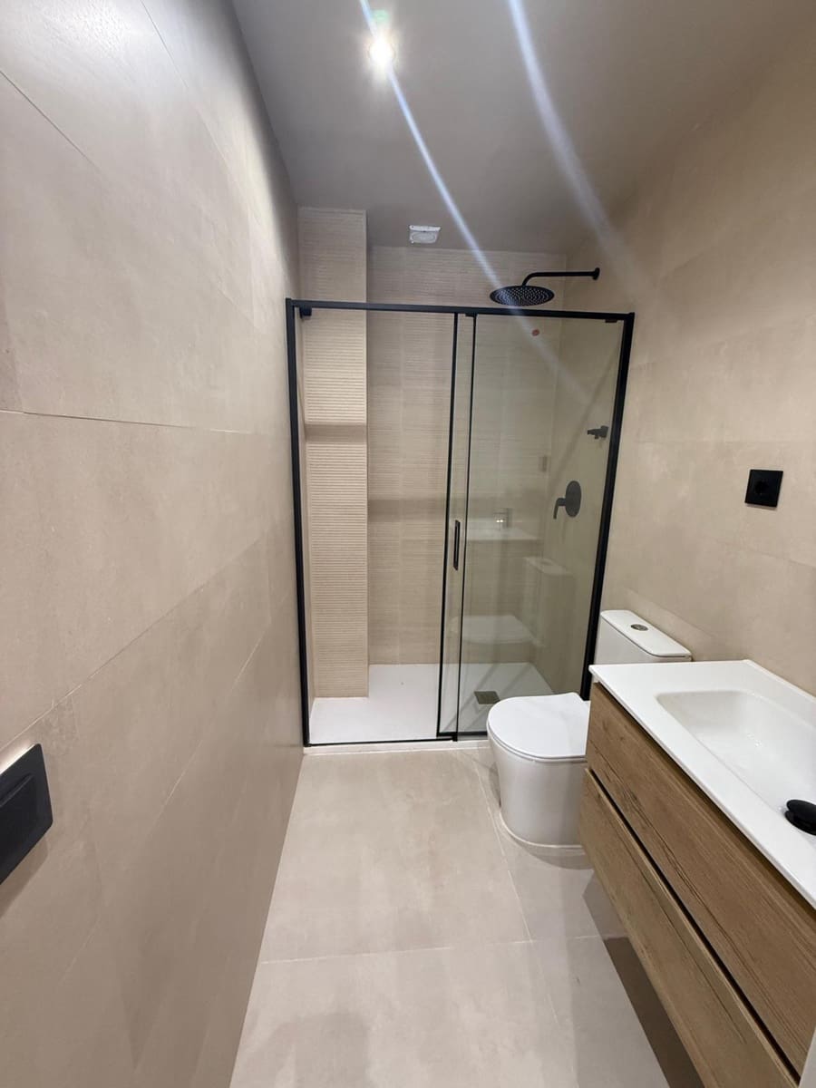 1 quarto Apartamento para arrendar em Sant Andreu de la Barca - 1 000 € (Ref: 10044825)