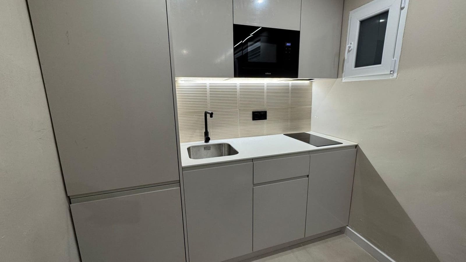 1 quarto Apartamento para arrendar em Sant Andreu de la Barca - 1 000 € (Ref: 10044825)