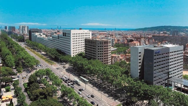 6 chambre Entreprise à vendre à Les Corts, Barcelone ville - 1 800 000 € (Ref: 10049281)