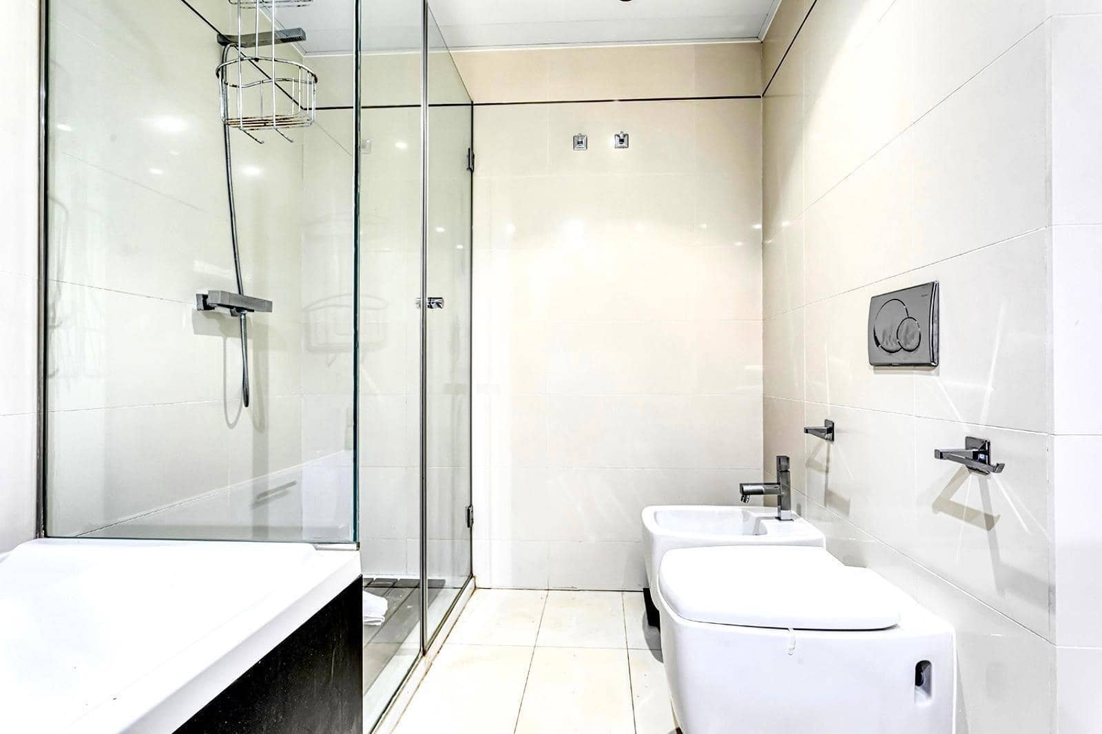 3 slaapkamer Flat te koop in Barcelona stad met zwembad garage - € 1.850.000 (Ref: 9270055)