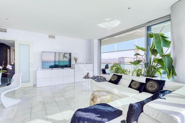 4 chambre Appartement à vendre à Diagonal Mar i El Front Marítim del Poblenou, Barcelone ville avec piscine garage - 1 790 000 € (Ref: 9270055)