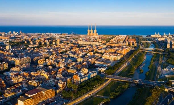 2 soverom Leilighet til salgs i Badalona - € 75 000 (Ref: 9270057)