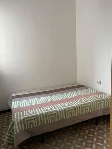 1 sovrum Lägenhet till salu i Sant Adrià de Besòs - 137 000 € (Ref: 9270058)