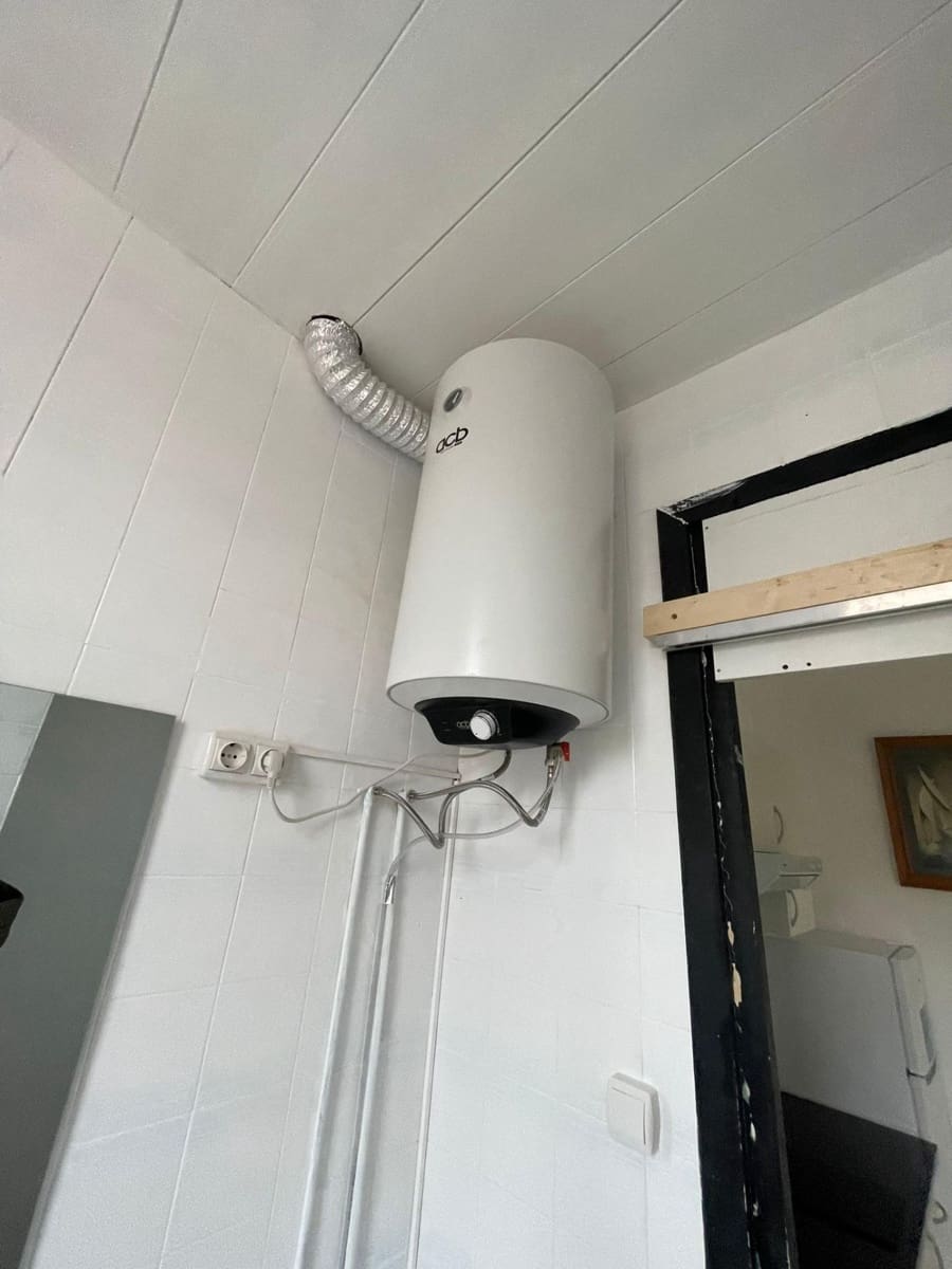 Piso de 1 habitación en Sant Adrià de Besòs en venta - 137.000 € (Ref: 9270058)