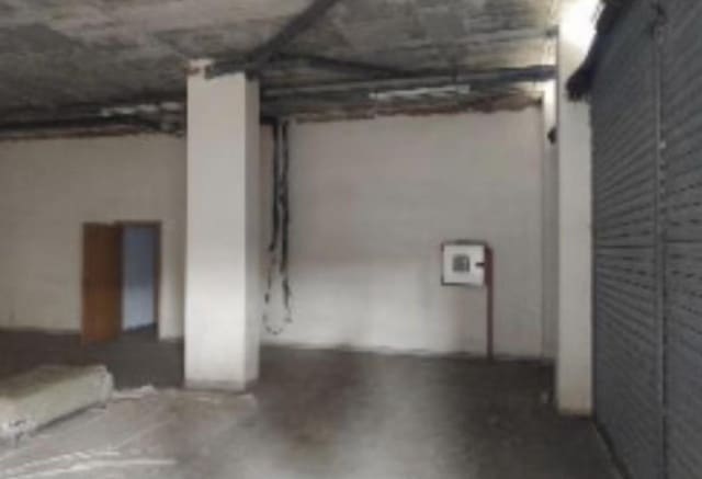Local Commercial à vendre à Badalona - 295 000 € (Ref: 9270069)