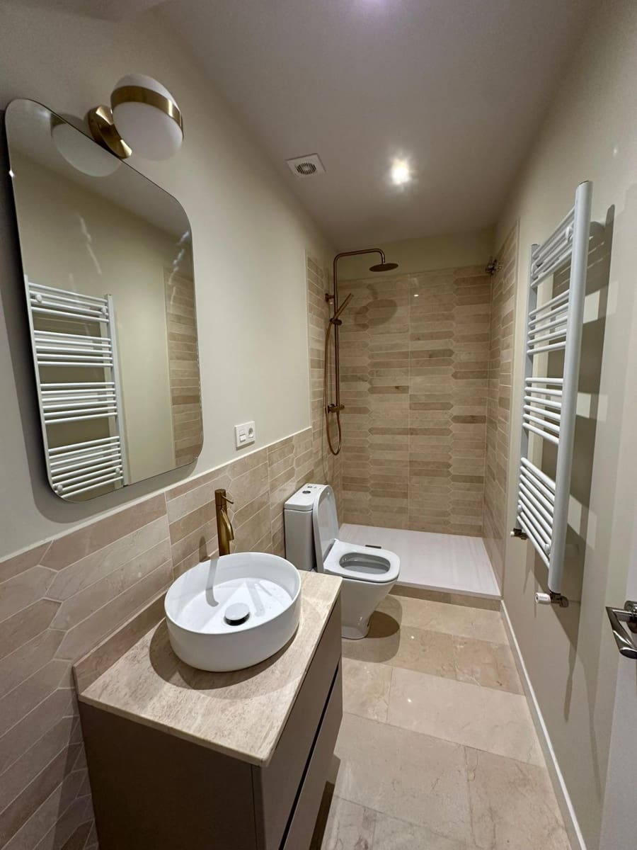 Piso de 3 habitaciones en Barcelona ciudad en venta - 875.000 € (Ref: 9270087)