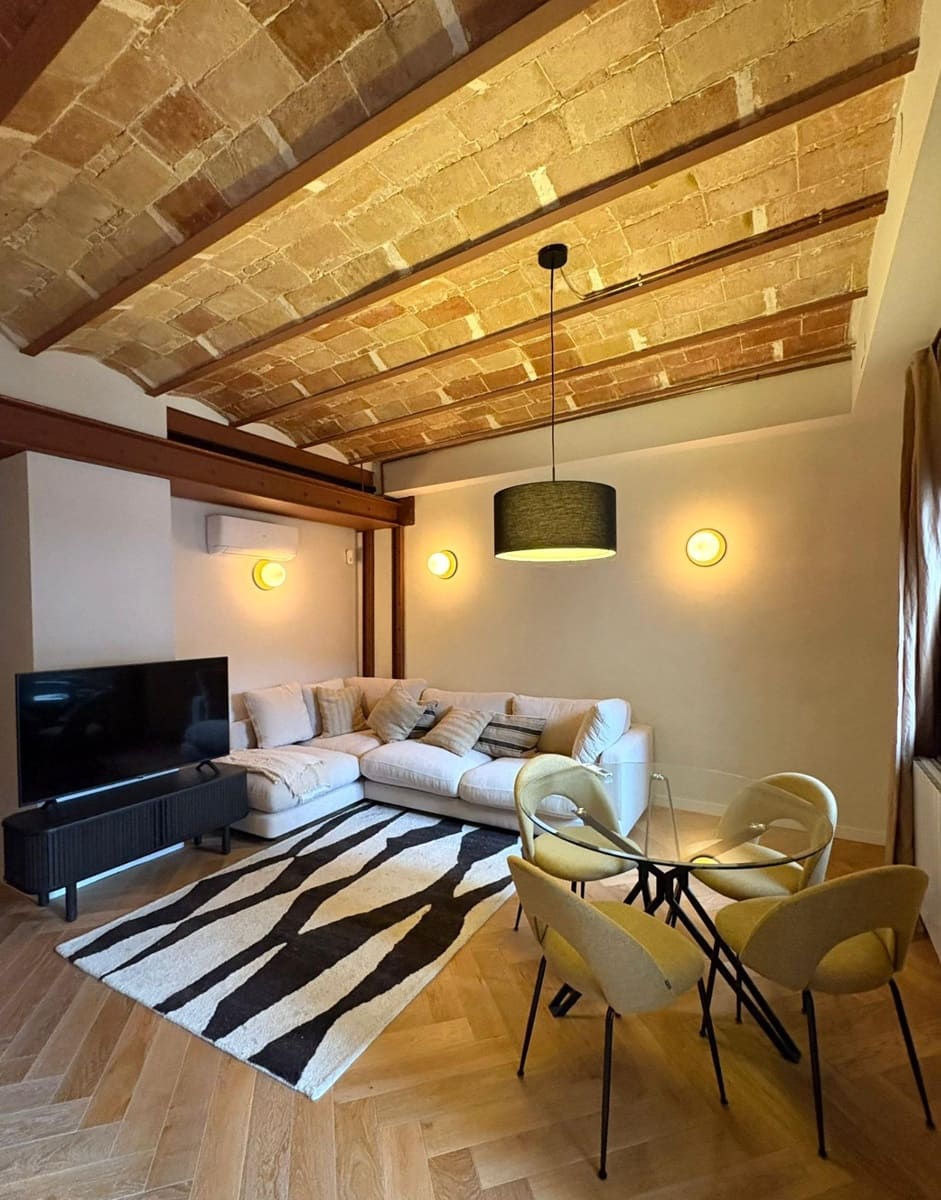 Piso de 3 habitaciones en Barcelona ciudad en venta - 875.000 € (Ref: 9270087)