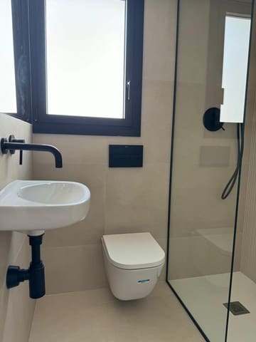 22 soverom Kommersiell til leie i Santa Coloma de Gramenet - € 21 000 (Ref: 9270090)