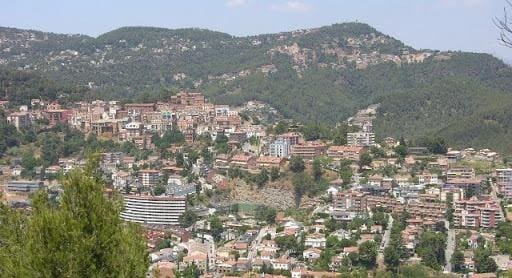 48 soveværelse Hotel til salg i Cornella de Llobregat med swimmingpool - € 6.300.000 (Ref: 9270093)