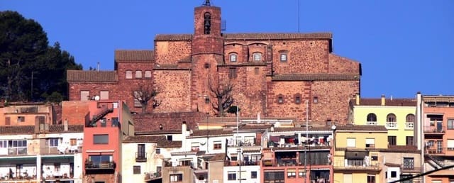 48 soveværelse Hotel til salg i Cornellà de Llobregat med swimmingpool - € 6.300.000 (Ref: 9270093)