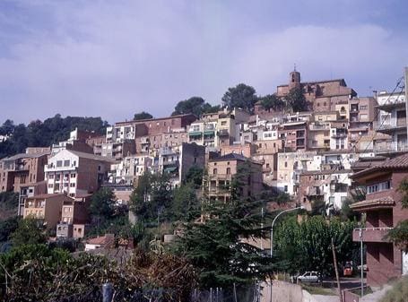 48 soveværelse Hotel til salg i Cornella de Llobregat med swimmingpool - € 6.300.000 (Ref: 9270093)