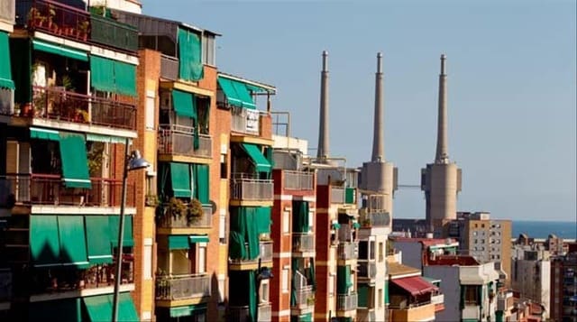 4 soveværelse Lejlighed til salg i Badalona - € 135.000 (Ref: 9270098)