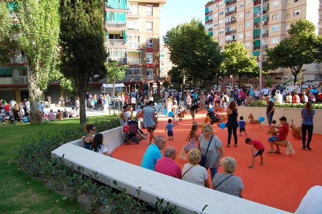 2 makuuhuone Asunto myytävänä paikassa Badalona - 160 000 € (Ref: 9270100)