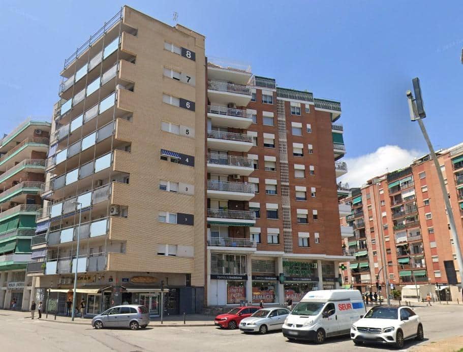 2 soveværelse Lejlighed til salg i Badalona - € 160.000 (Ref: 9270100)