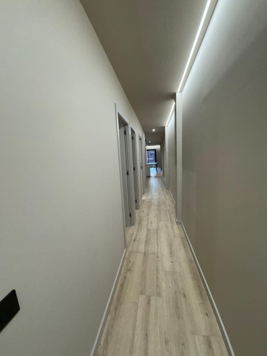 3 sovrum Lägenhet att hyra i Santa Coloma de Gramenet - 2 580 € (Ref: 9270103)