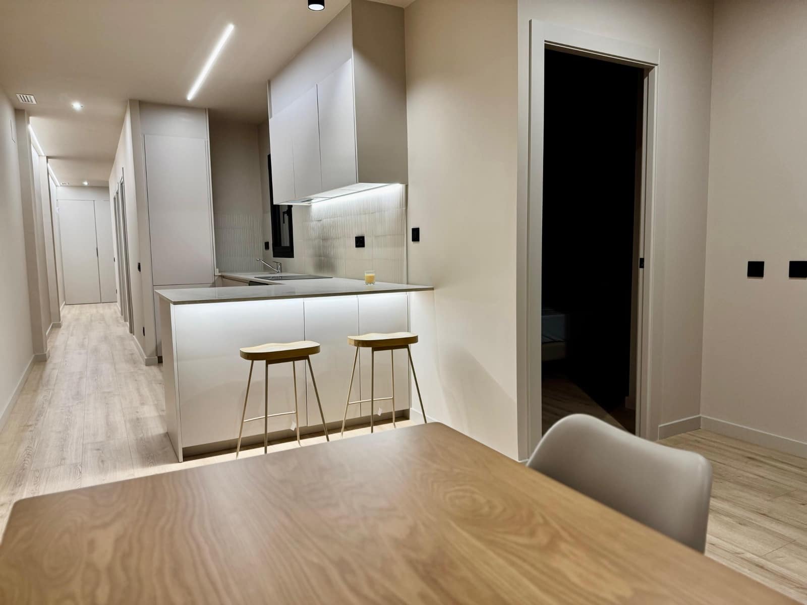 3 sovrum Lägenhet att hyra i Santa Coloma de Gramenet - 2 580 € (Ref: 9270103)