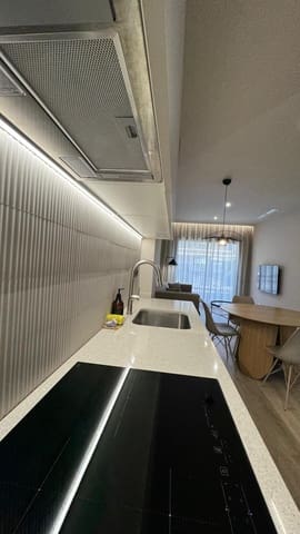 1 quarto Apartamento para arrendar em Santa Coloma de Gramenet - 1 420 € (Ref: 9270104)