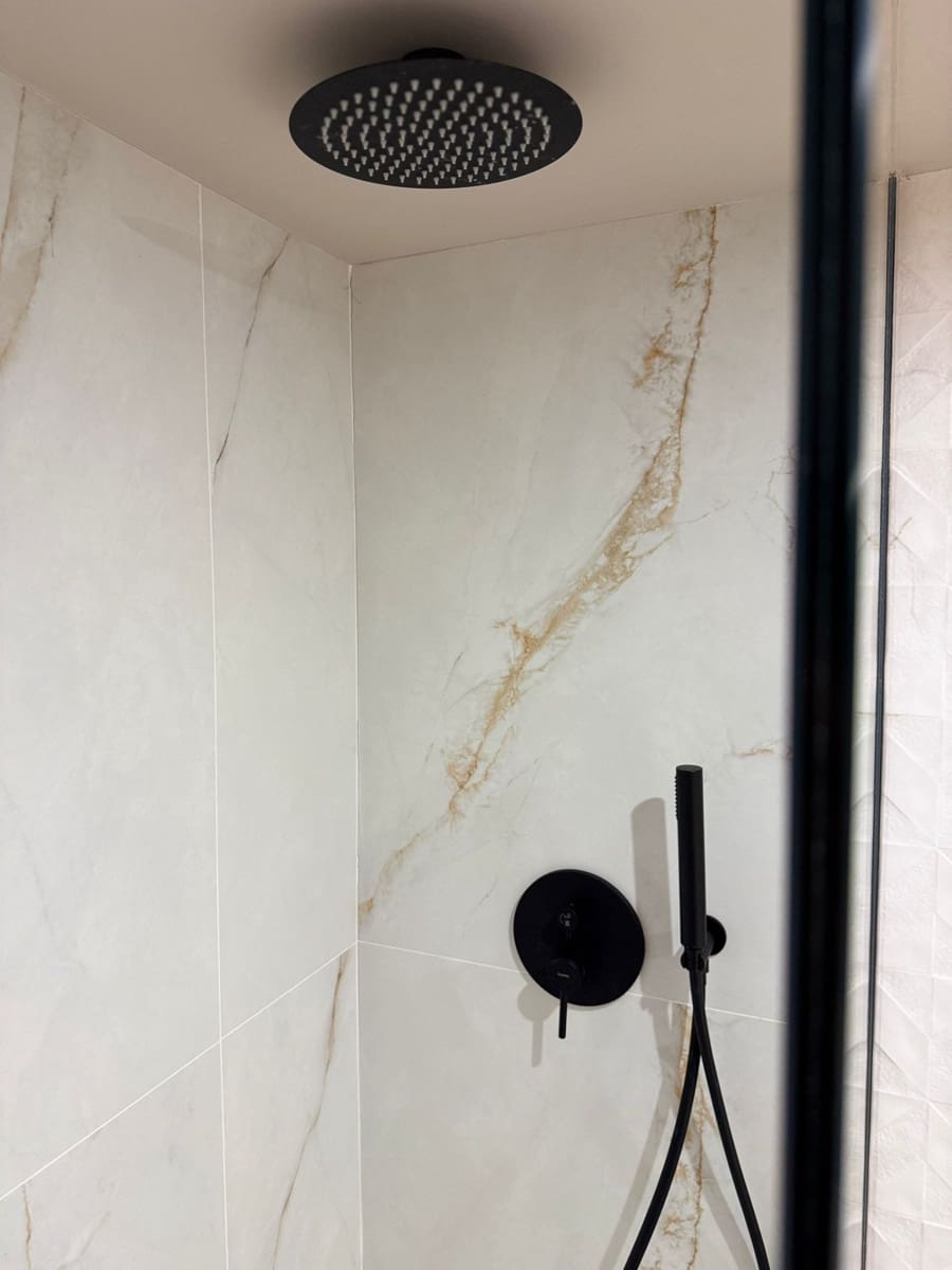 2 soveværelse Penthouse til leje i Santa Coloma de Gramenet - € 1.800 (Ref: 9270105)