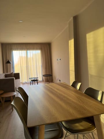 2 soveværelse Penthouse til leje i Santa Coloma de Gramenet - € 1.990 (Ref: 9270105)