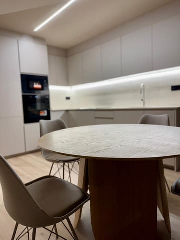 1 soveværelse Penthouse til leje i Santa Coloma de Gramenet - € 1.900 (Ref: 9270106)