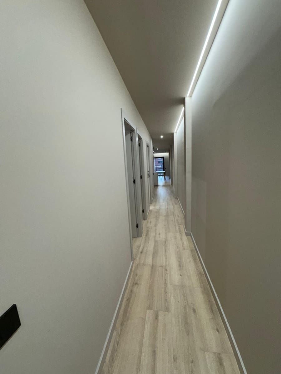 3 soveværelse Lejlighed til leje i Santa Coloma de Gramenet - € 2.580 (Ref: 9270107)