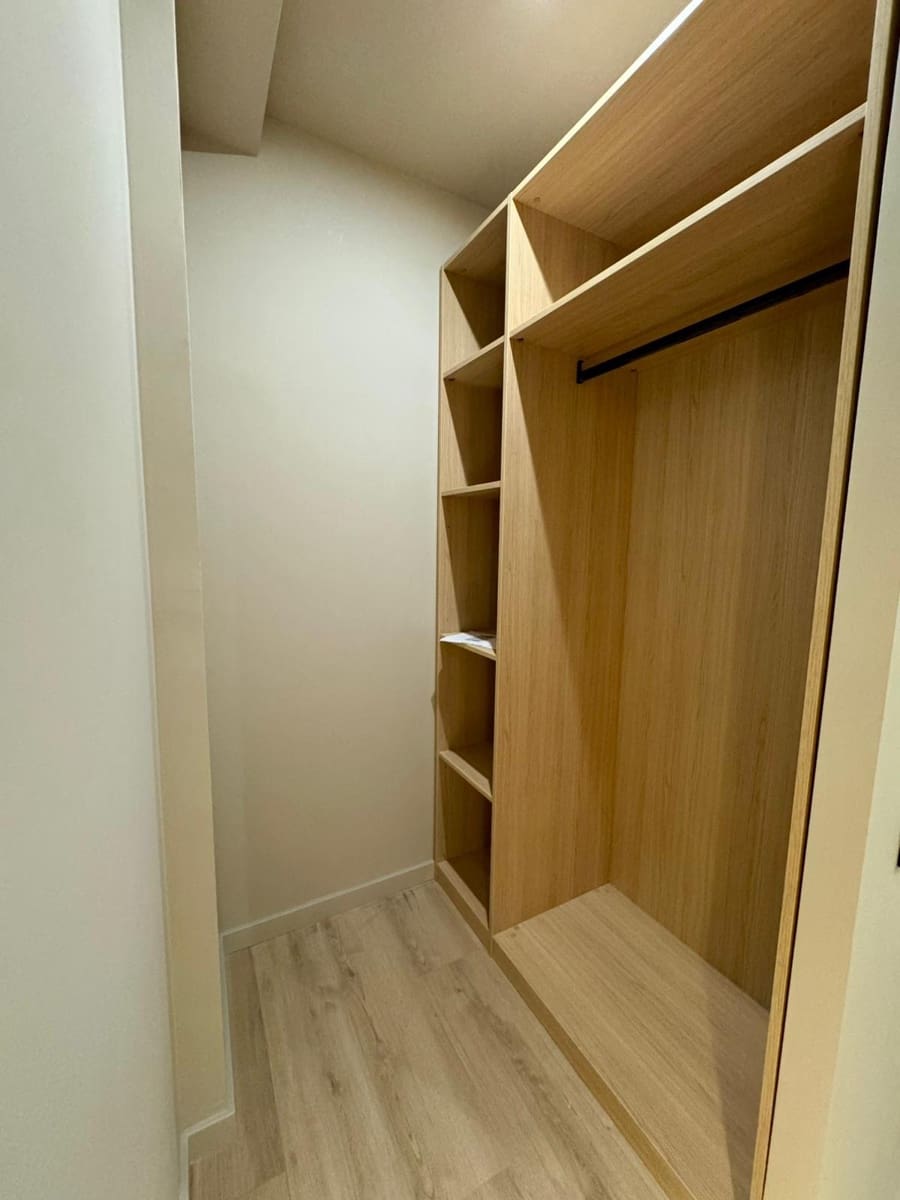 1 slaapkamer Flat te huur in Santa Coloma de Gramenet - € 1.420 (Ref: 9270109)