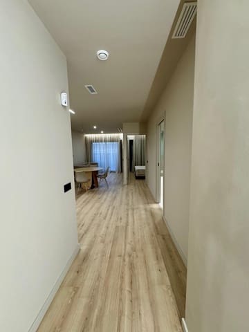 1 quarto Apartamento para arrendar em Santa Coloma de Gramenet - 1 420 € (Ref: 9270110)