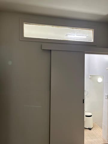 1 soveværelse Lejlighed til salg i Sants, Barcelona by - € 150.000 (Ref: 9270112)