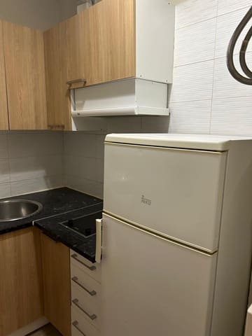 1 slaapkamer Flat te koop in Sants, Barcelona stad - € 150.000 (Ref: 9270112)
