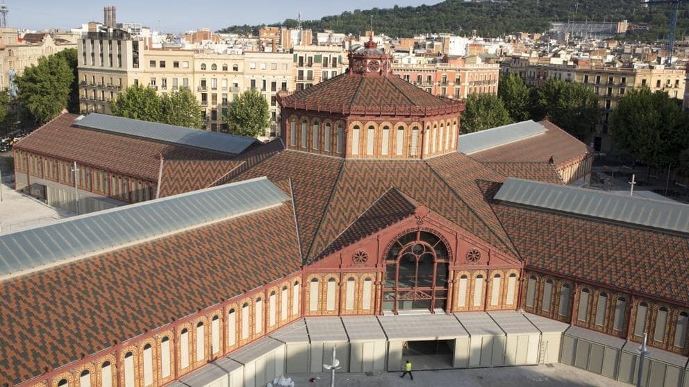 Commercial for sale in Barcelona city - € 400,000 (Ref: 9270114)