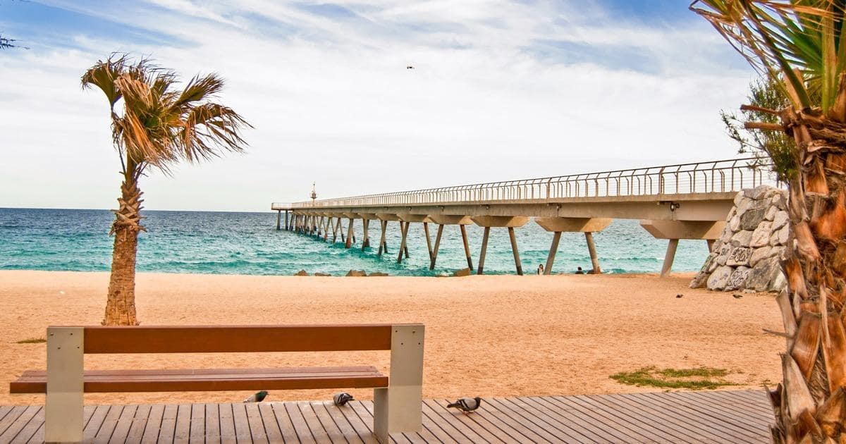 7 bedroom Commercial for sale in Badalona - € 1,015,000 (Ref: 9270119)