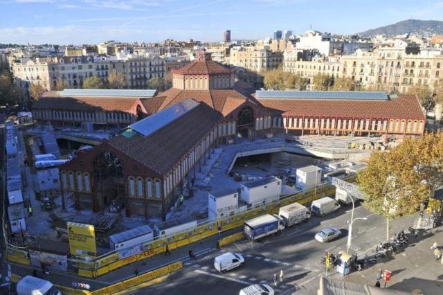 Commercial for sale in Barcelona city - € 840,000 (Ref: 9270121)