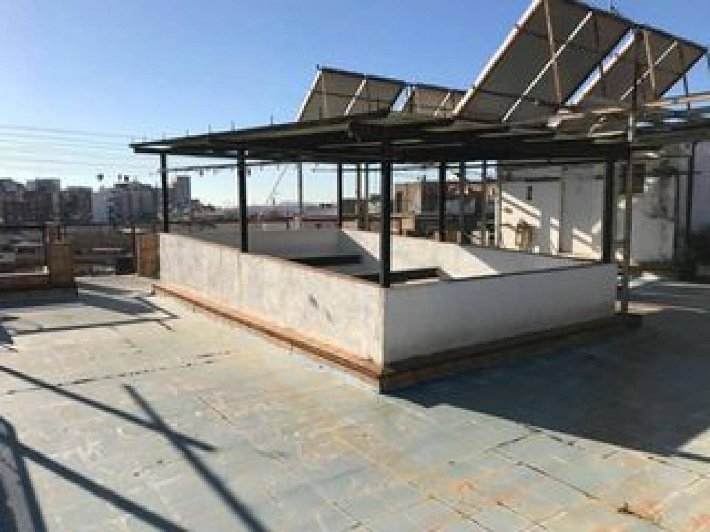 45 sovrum Gästhus/B & B till salu i Santa Coloma de Gramenet - 3 900 000 € (Ref: 9270123)