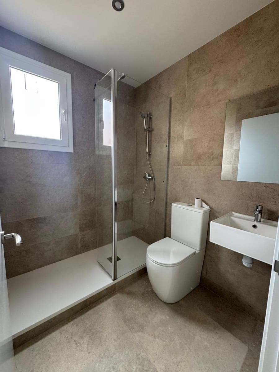 9 chambre Chambres d'Hôtes/B&B à vendre à Badalona - 1 750 000 € (Ref: 9270126)