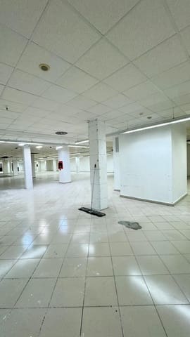 Kommersiell til salgs i Vilanova i la Geltrú - € 3 200 000 (Ref: 9270128)