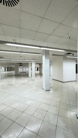 Kommersiell til salgs i Vilanova i la Geltrú - € 3 200 000 (Ref: 9270128)