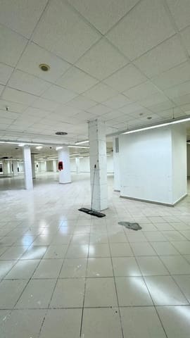 Commercieel te koop in Vilanova i la Geltrú - € 3.200.000 (Ref: 9270128)