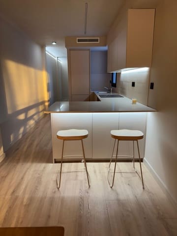 3 Zimmer Wohnung zu vermieten in Badalona - 2.130 € (Ref: 9270129)