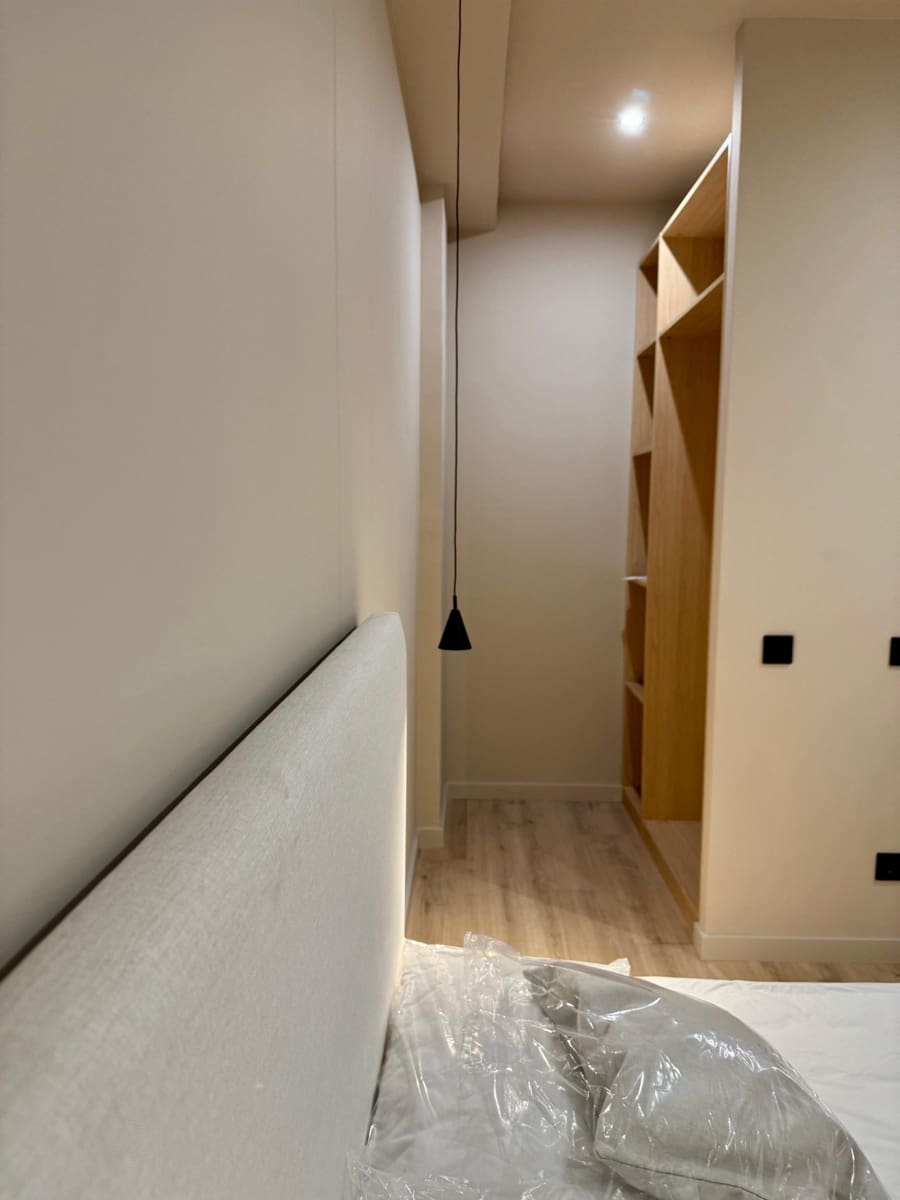 1 soverom Leilighet til leie i Sant Adria de Besos - € 1 690 (Ref: 9270133)